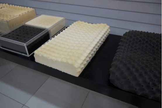 Lifespan Test and Deformation Curve of Memory Foam Pillow