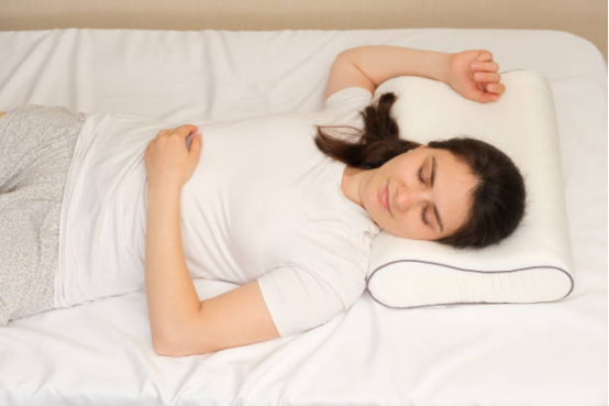 Memory Foam Pillow: Sleeping Posture Adjustment Strategies to Reduce Thoracic Forward Tilt
